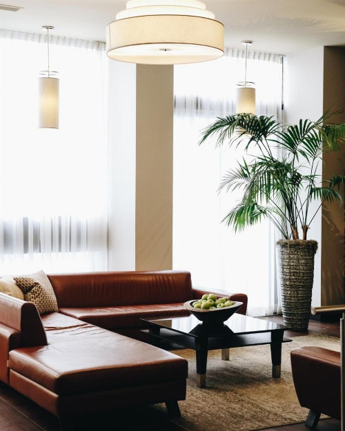 Le Place d Armes Hotel Suites image 11